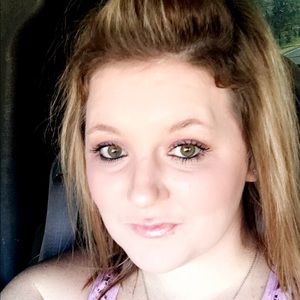 Meet your Posher, Trisha