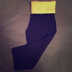 Victoria's Secret PINK cropped yoga, Large
