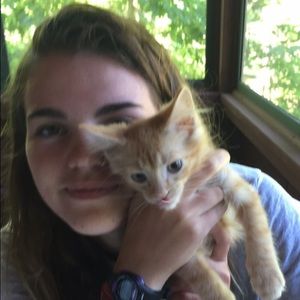 Meet your Posher, Maia