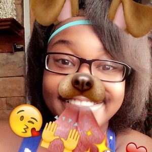 Meet your Posher, Deanna