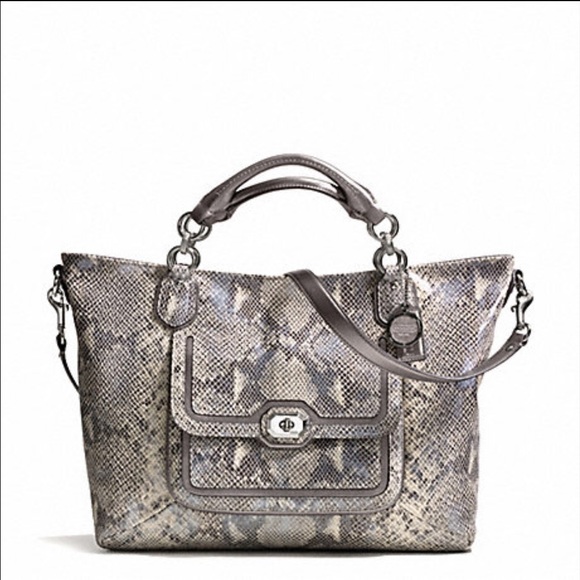 Authentic Coach Izzy Python silver/gray bag