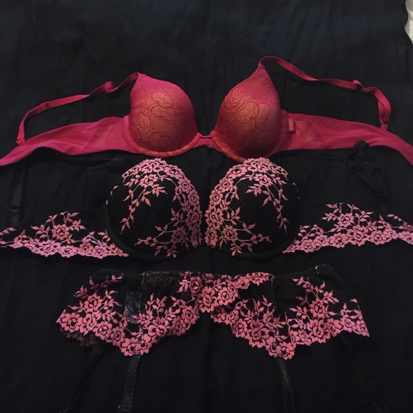 Wacoal bra and garter /bonus DKNY bra