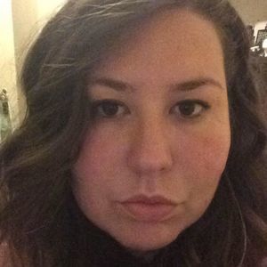 Meet your Posher, Pauline