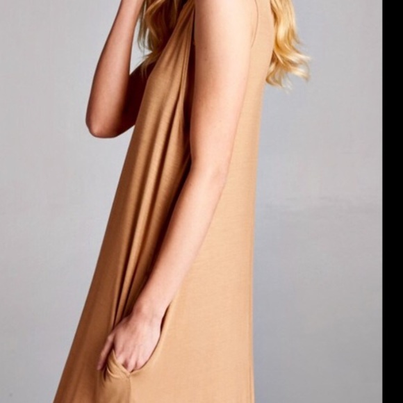 2 LEFT! ❗️Boho Pocket Maxi Tunic Slip Dress - Picture 3 of 3