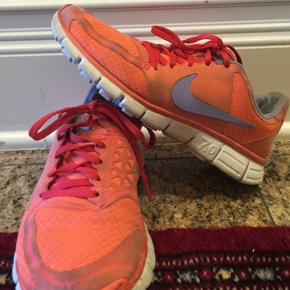 Nike 7.0 Free Sneakers