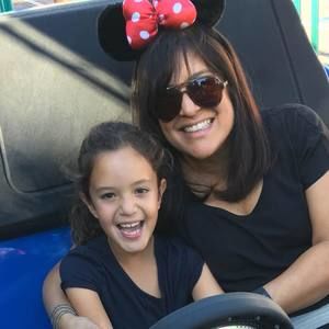 Meet your Posher, Claudia