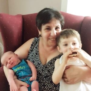 Meet your Posher, Debbie