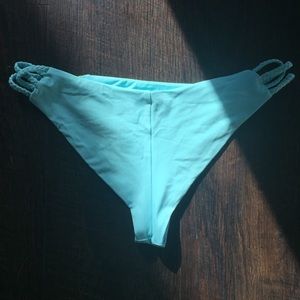 Frankie's cheeky bikini bottom