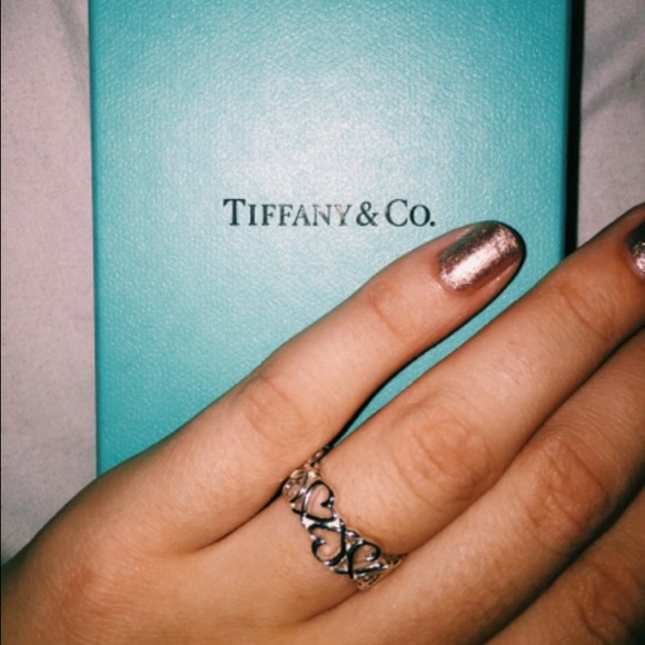 Tiffany & Co Paloma Picasso Loving Heart Ring