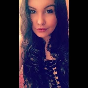 Meet your Posher, Julyanna