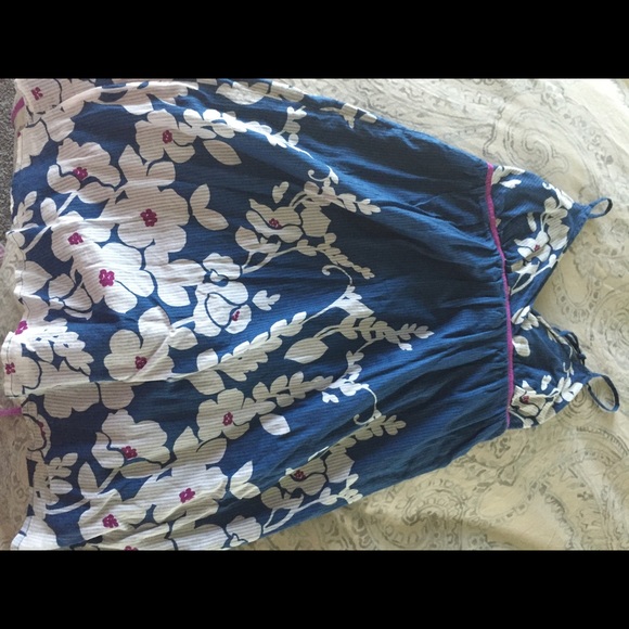 Sundress - Picture 2 of 2