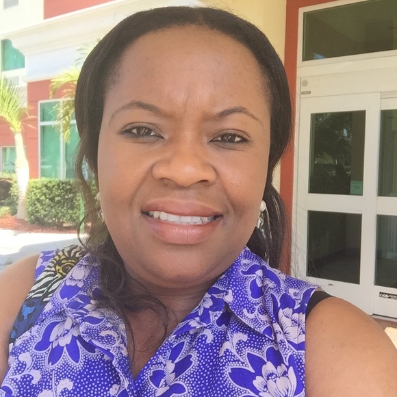 Meet your Posher, M fabiola - Picture 1 of 1