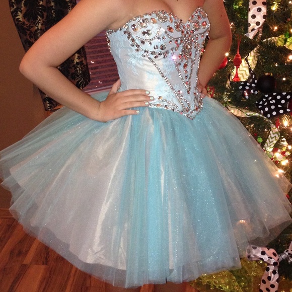 sherri hill light blue short dress Sherri Hill Short Blue Print Ruffle Homecoming Dress 57295 Ivory/Blue Print / 24