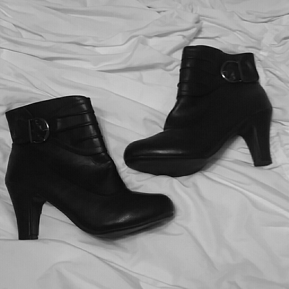 ❤️FINAL MARKDOWN❤️Black booties