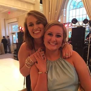 Meet your Posher, Jennifer