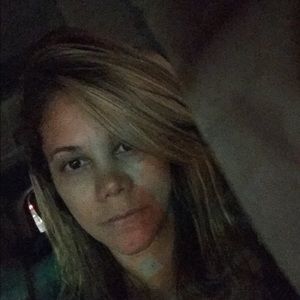 Meet your Posher, Adriana