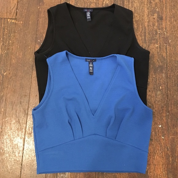 Bundle of two v neck crop tops
