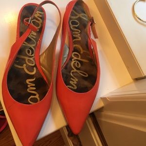 Sam Edelman coral pointed toe flats!