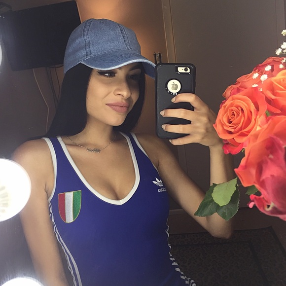 ‼️LAST ONE NWT denim baseball cap - Picture 3 of 3