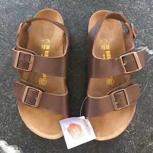 Brown leather Birkenstocks. Size 9/ eu 39