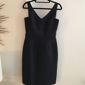 Kay Unger navy blue dress, lined and stitching
