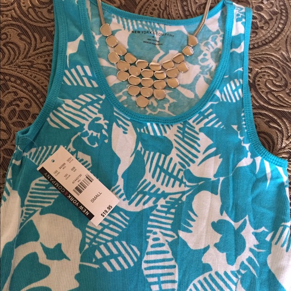 New York and Company Tank - Picture 1 of 2