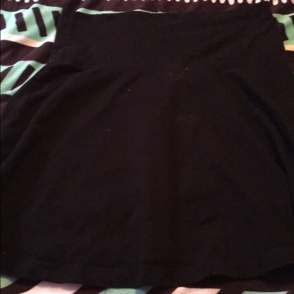 Cute Black Mini Skirt. NWOT. - Picture 1 of 1