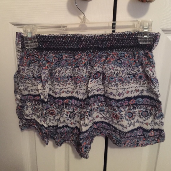 Pattern shorts