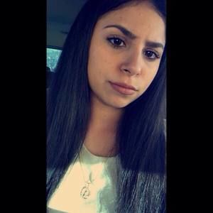 Meet your Posher, Yahaira