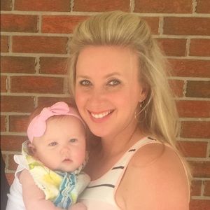 Meet your Posher, Casey