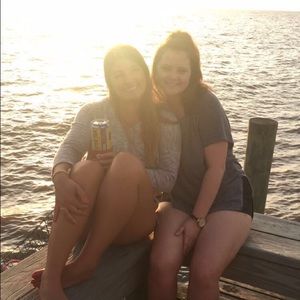 Meet your Posher, Alyssa