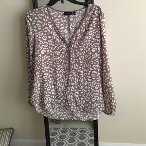 Apt. 9 flowy tan shirt