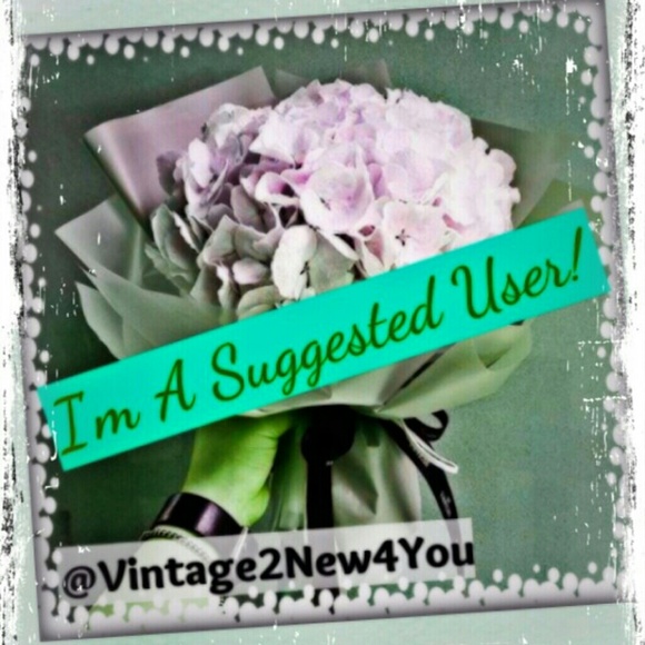 Your Posher & Suggested User, Cyn - Picture 2 of 2