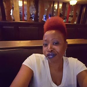 Meet your Posher, Monica