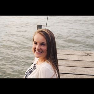 Meet your Posher, Maggie