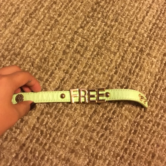 BCBG free bracelet