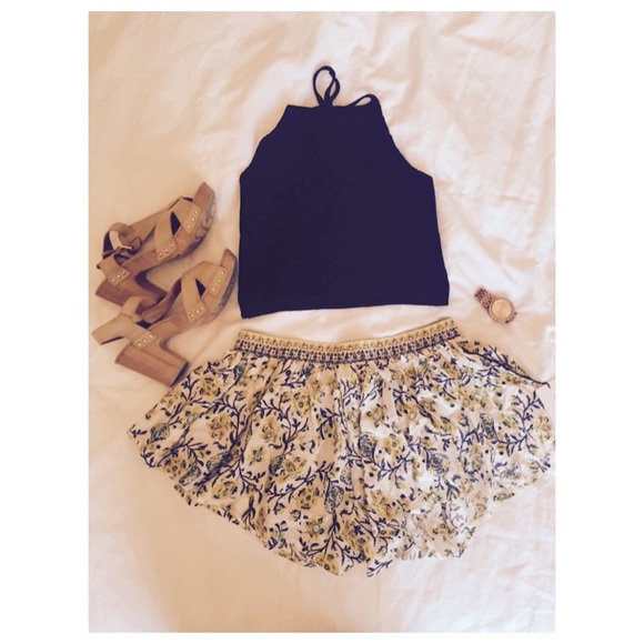 NWT Cotton Candy floral hipster shorts