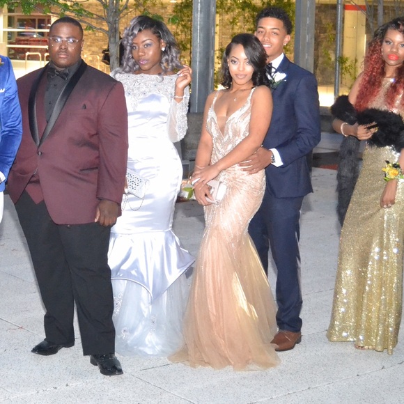 Terani Couture Dress (Gold Label) - Picture 3 of 4