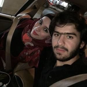 Meet your Posher, Abeer