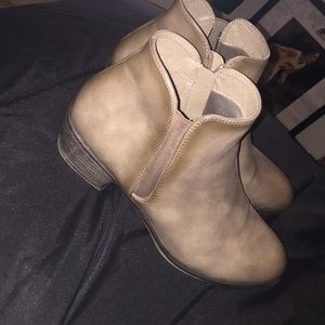 Cute low cut boots