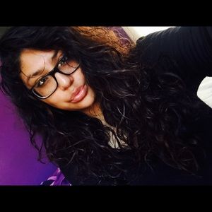 Meet your Posher, Janet