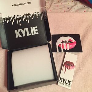 Dolce K Lip Kit, unopened, brand new