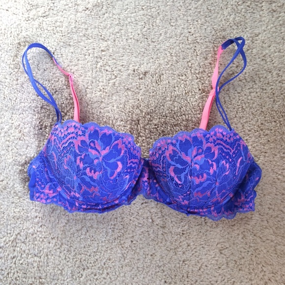 Victoria's Secret Push Up Date Bra