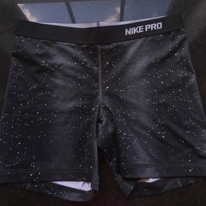 Nike Pro 5" compression shorts