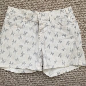 Levis high wasted shorts