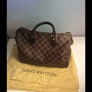 Louis Vuitton Speedy 30