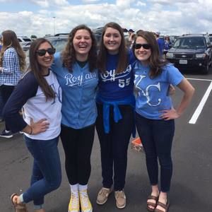 Meet your Posher, Emma