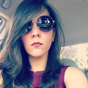 Meet your Posher, Thaís