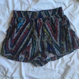 Tribal flowy shorts
