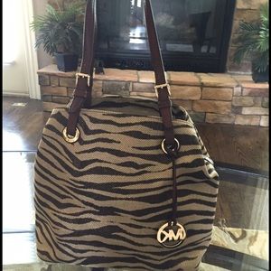 Michael Kors Gold Zebra Grab Bag-New Michael Kors Gold Zebra Grab Bag-New